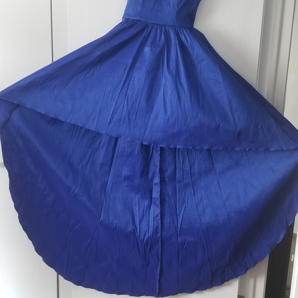 DRESS HI/LO - Picture 6 of 6